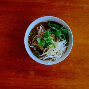 BEEF NOODLE SOUP