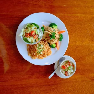 Com - GARLIC DELIGHT CHICKEN